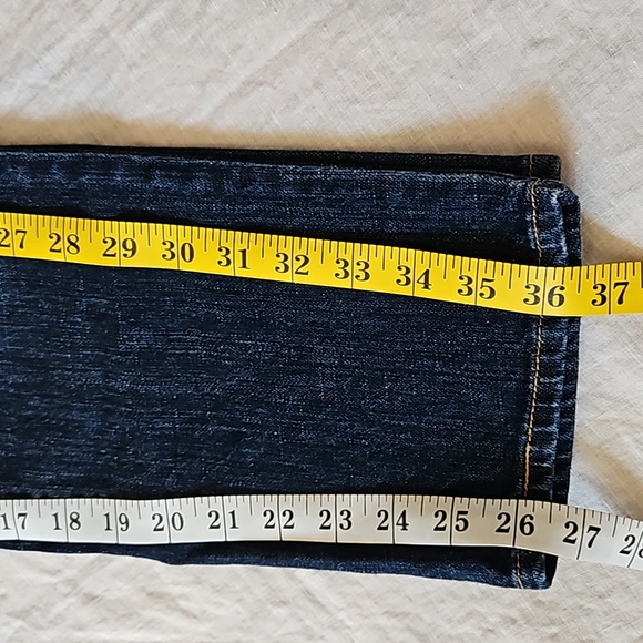 Levi's boyfriend cropped jeans mid rise dark wash slim leg size W27 - Picture 8 of 16